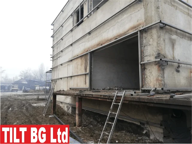 Реновиране на стари халета